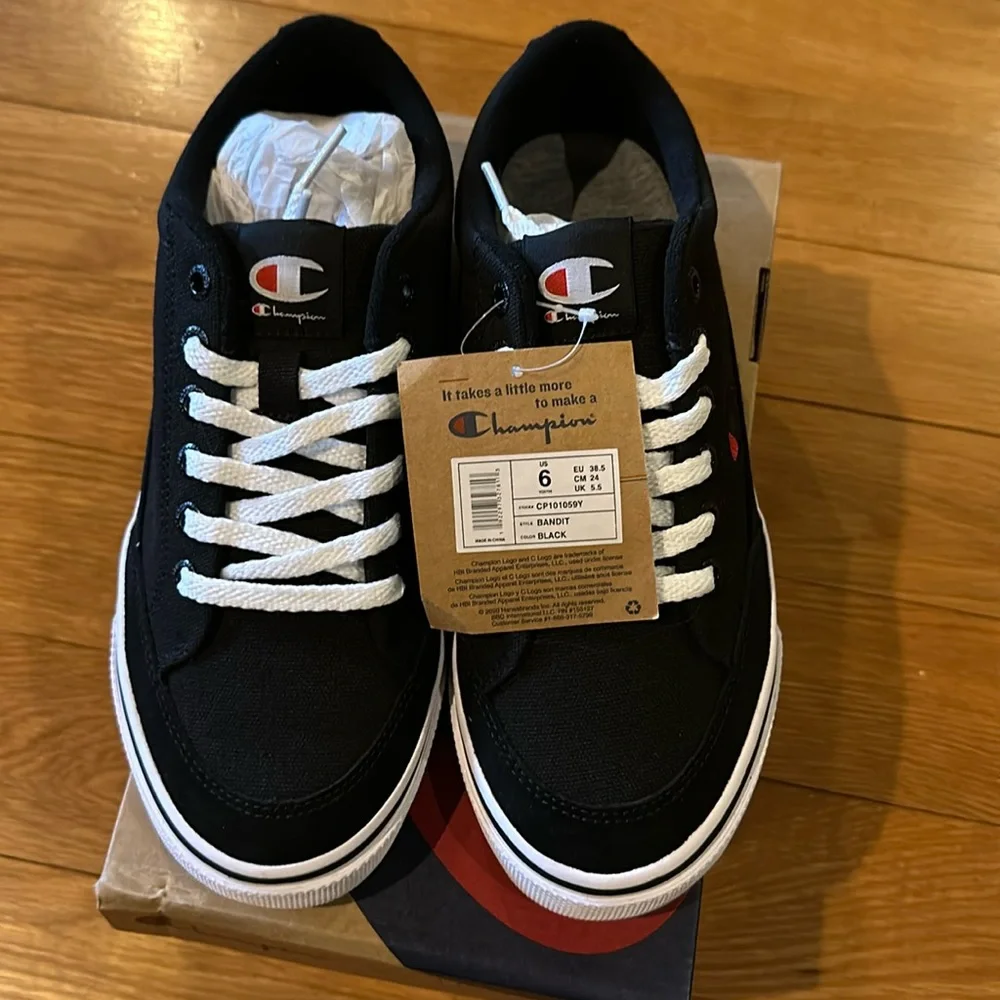Champion youth Bandit Black Canvas Sneakers
